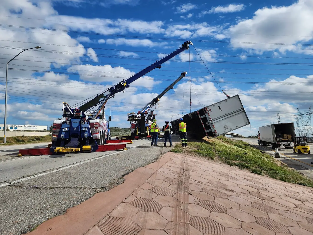 Rotator crane tractor trailer recovery near Lancaster CA